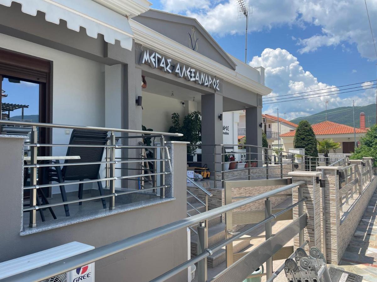 Studios Megas Alexandros Nea Vrasna Exterior photo